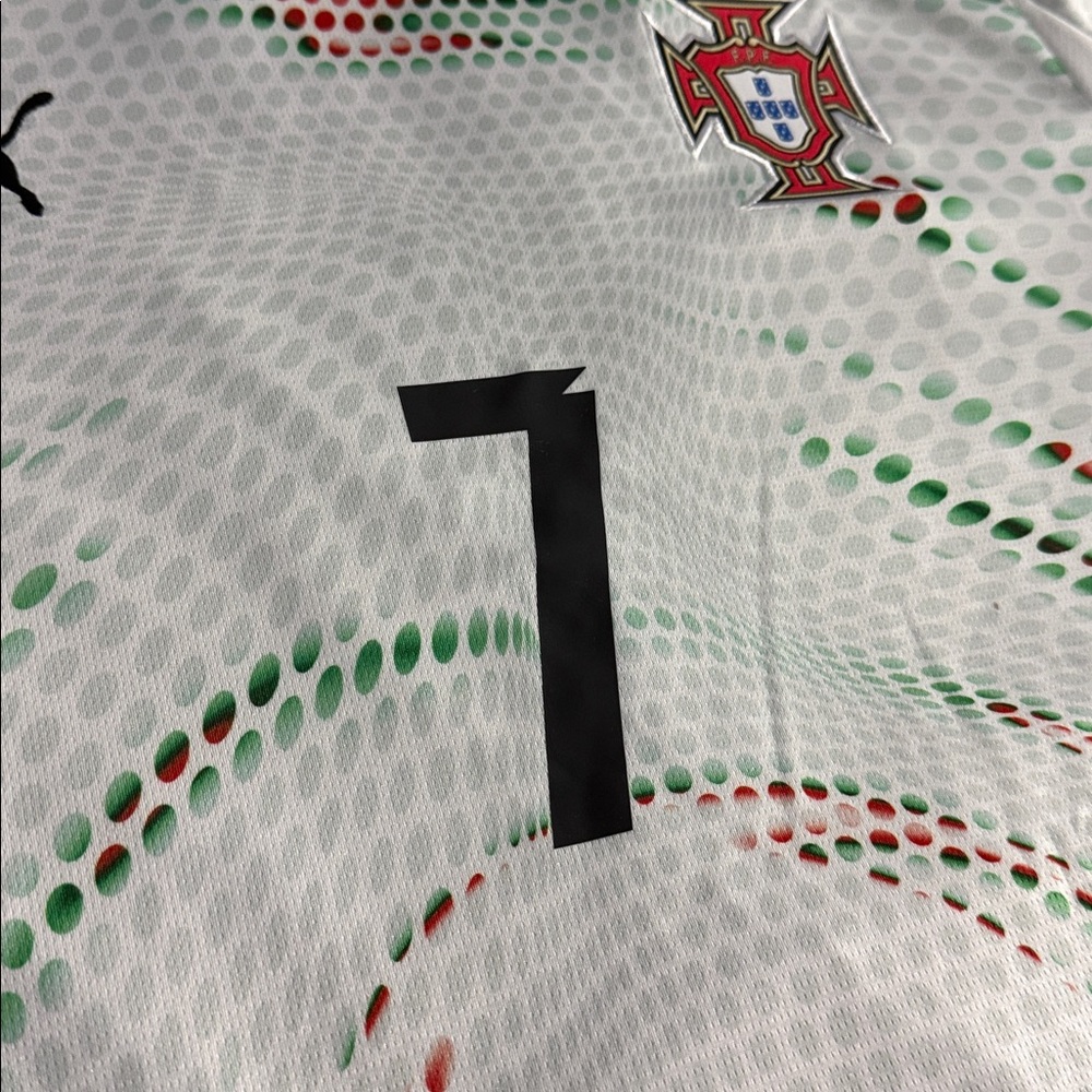 Portugal 🇵🇹 #7 Cristiano Ronaldo 2026 FIFA World Cup Away Puma Jersey - Picture 6 of 12